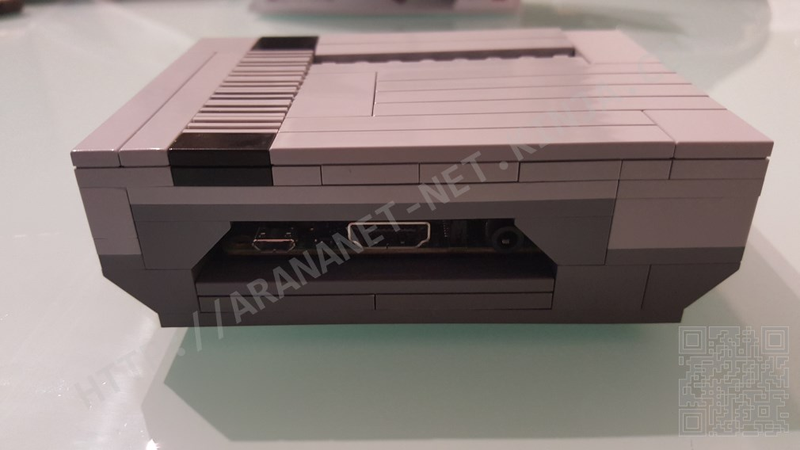 Illustration for article titled NesPI - La caja para la Raspberry PI 2 con forma de Nintendo Nes hecha con piezas de LEGO